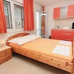 Apartments With Parking Space Vodice - 2995 Apartment