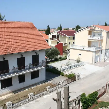With Parking Space - 2995 Διαμέρισμα