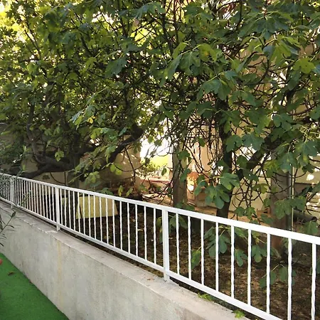 Apartments With Parking Space Vodice - 2995 Vodice