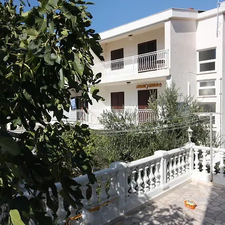 With Parking Space - 2995 Διαμέρισμα *