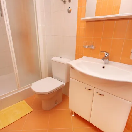 Apartments With Parking Space Vodice - 2995 *