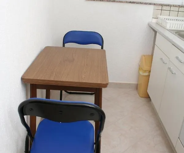 With Parking Space - 2995 דירה *