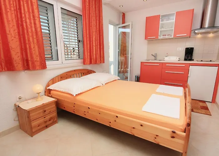 With Parking Space - 2995 Appartement